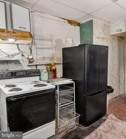 19 E PATTERSON ST, Lansford, PA 18232