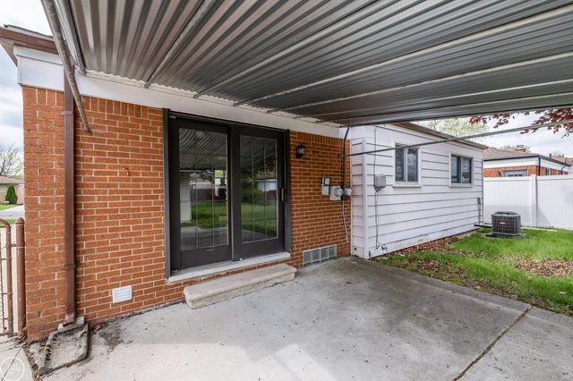 13441 Carol Avenue, Warren, MI 48088