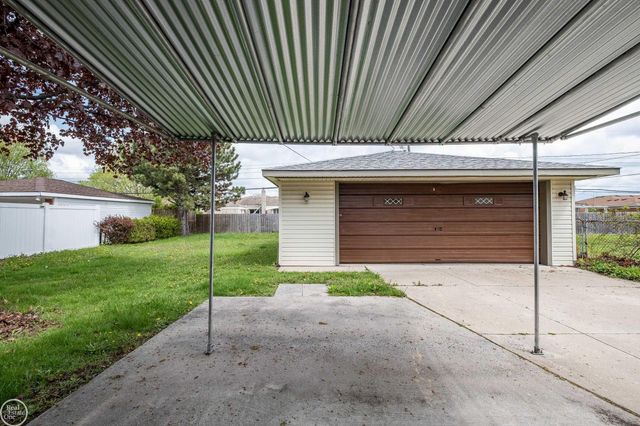 13441 Carol Avenue, Warren, MI 48088