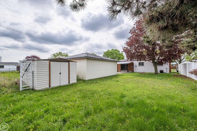 13441 Carol Avenue, Warren, MI 48088