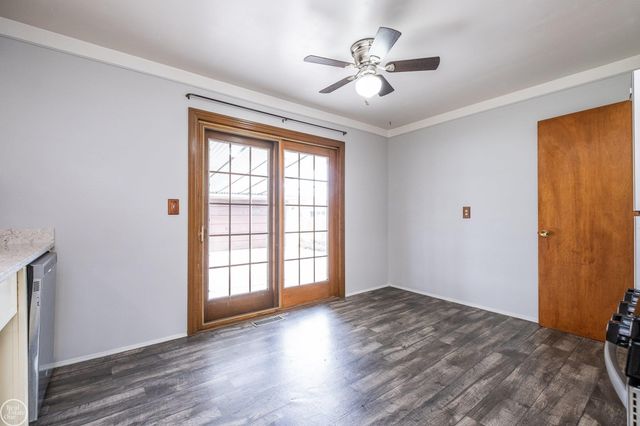 13441 Carol Avenue, Warren, MI 48088