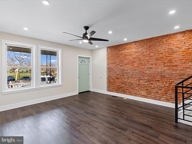 5726 VINE ST, Philadelphia, PA 19139