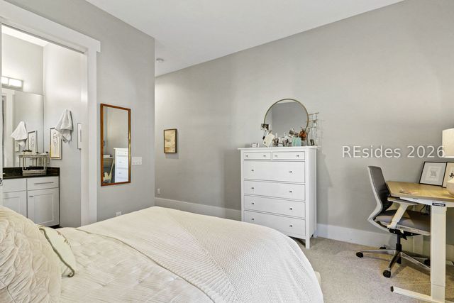 2 Fiddler Crab Ct, Bluffton, SC 29910