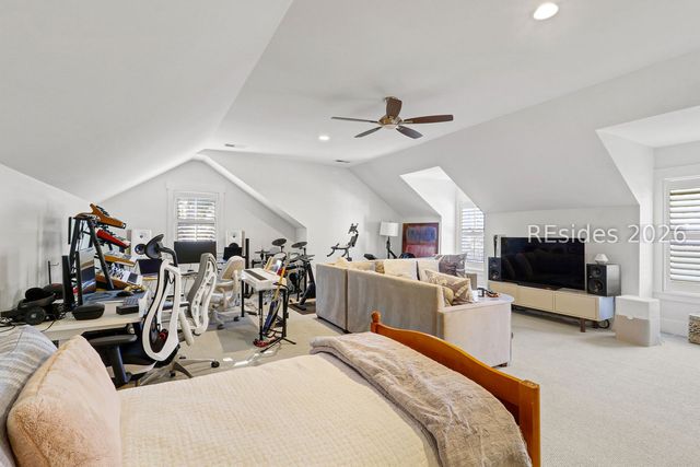 2 Fiddler Crab Ct, Bluffton, SC 29910