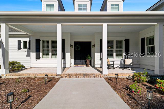 2 Fiddler Crab Ct, Bluffton, SC 29910