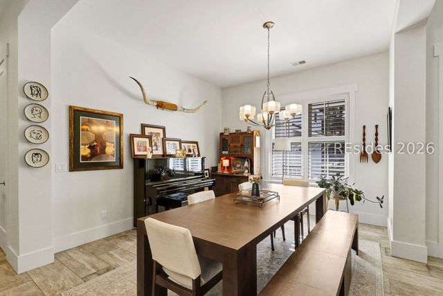 2 Fiddler Crab Ct, Bluffton, SC 29910