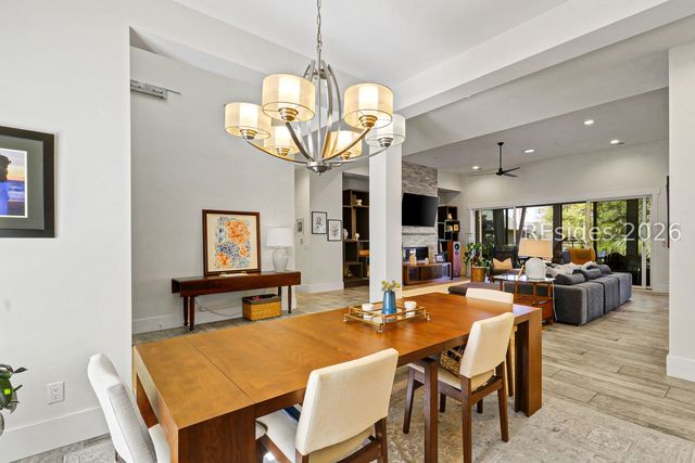 2 Fiddler Crab Ct, Bluffton, SC 29910