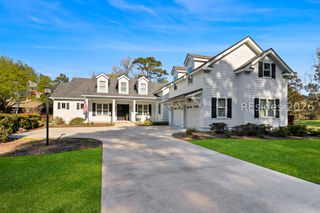 2 Fiddler Crab Ct, Bluffton, SC 29910