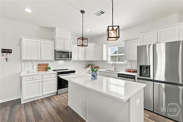 264 Beecher Drive, Richmond Hill, GA 31324