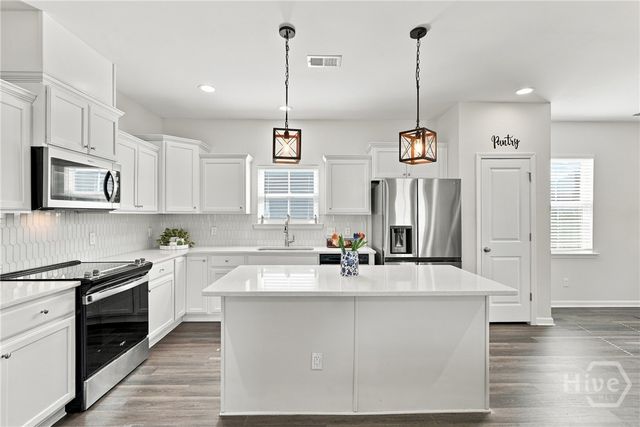 264 Beecher Drive, Richmond Hill, GA 31324