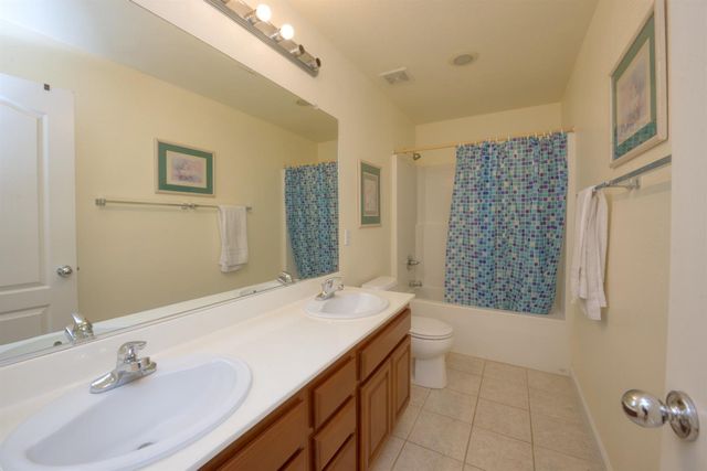 1441 Shearwater Dr, Patterson, CA 95363