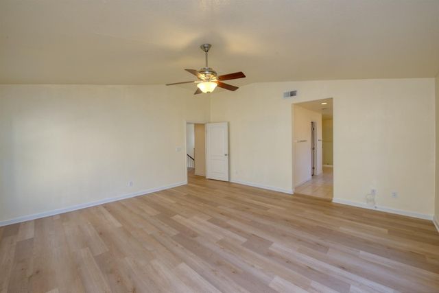 1441 Shearwater Dr, Patterson, CA 95363