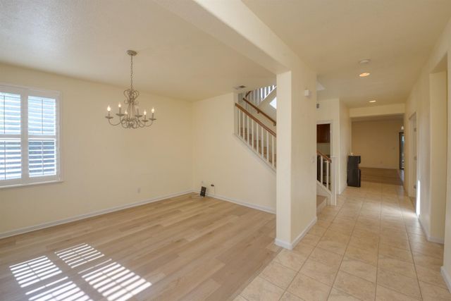 1441 Shearwater Dr, Patterson, CA 95363