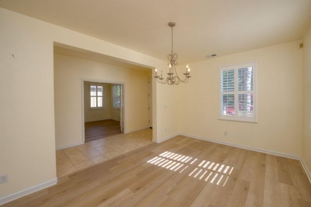 1441 Shearwater Dr, Patterson, CA 95363