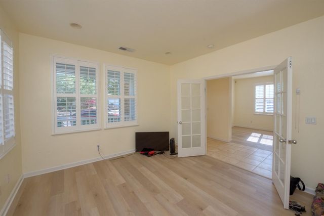 1441 Shearwater Dr, Patterson, CA 95363