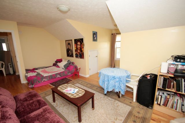 1828 Rory Cv, La Vergne, TN 37086