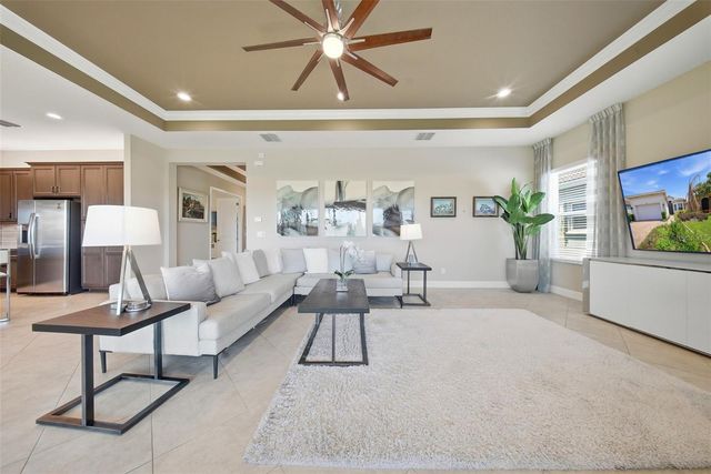 15528 CORONA DEL MAR DRIVE, Wimauma, FL 33598