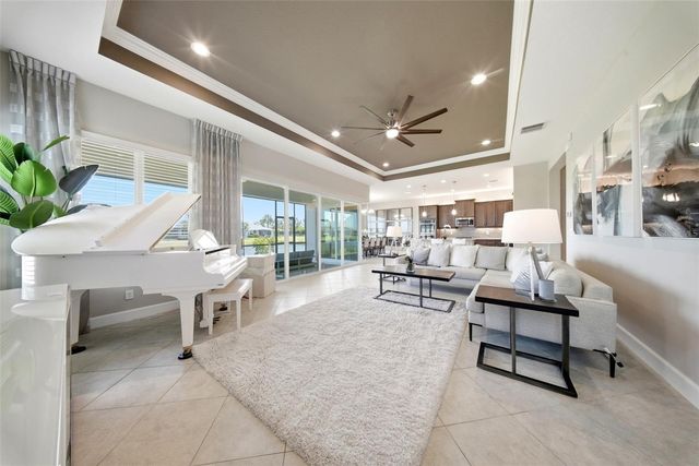 15528 CORONA DEL MAR DRIVE, Wimauma, FL 33598