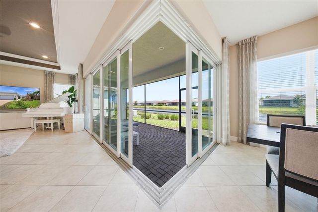 15528 CORONA DEL MAR DRIVE, Wimauma, FL 33598