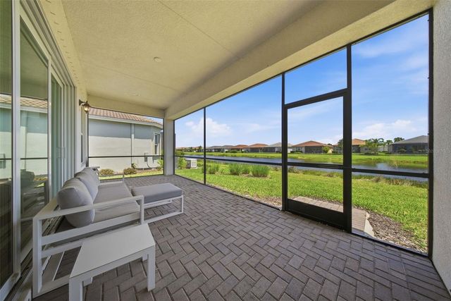 15528 CORONA DEL MAR DRIVE, Wimauma, FL 33598