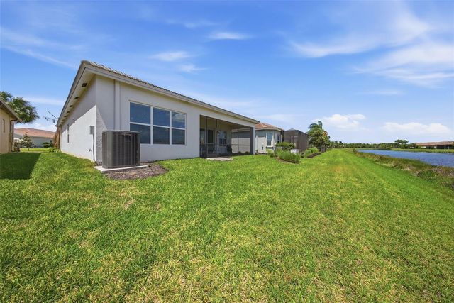 15528 CORONA DEL MAR DRIVE, Wimauma, FL 33598