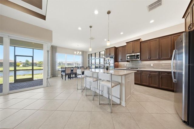 15528 CORONA DEL MAR DRIVE, Wimauma, FL 33598