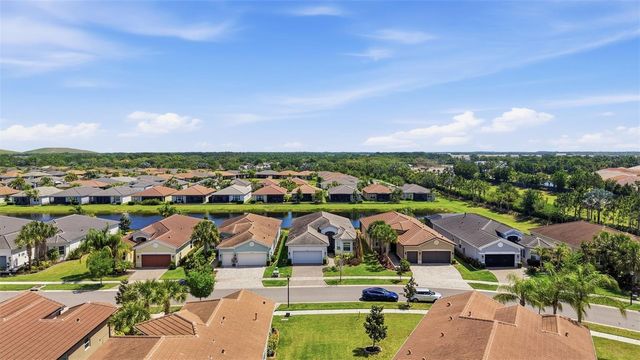 15528 CORONA DEL MAR DRIVE, Wimauma, FL 33598