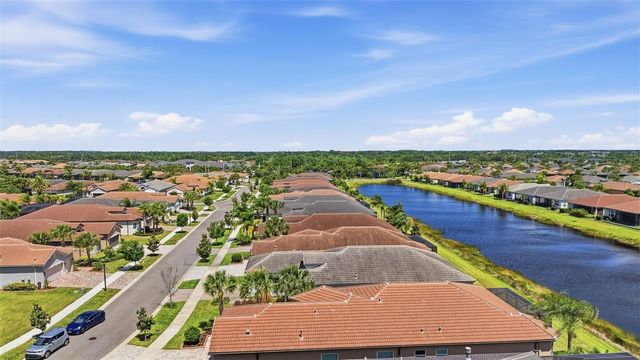 15528 CORONA DEL MAR DRIVE, Wimauma, FL 33598