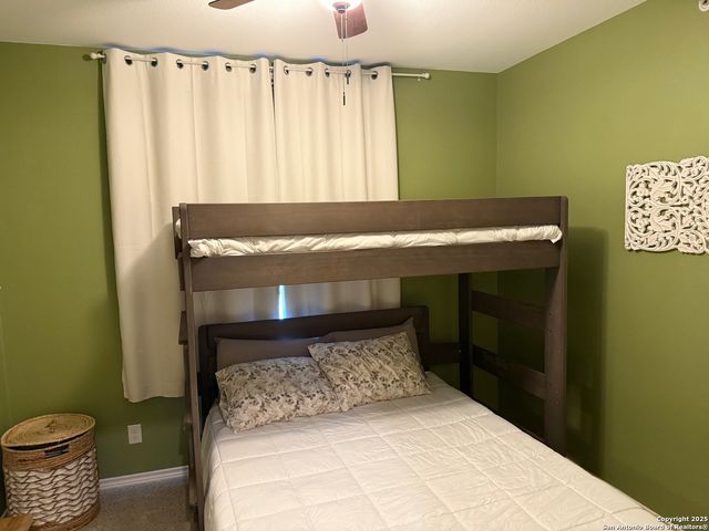 540 River Run Apt 301, New Braunfels, TX 78132