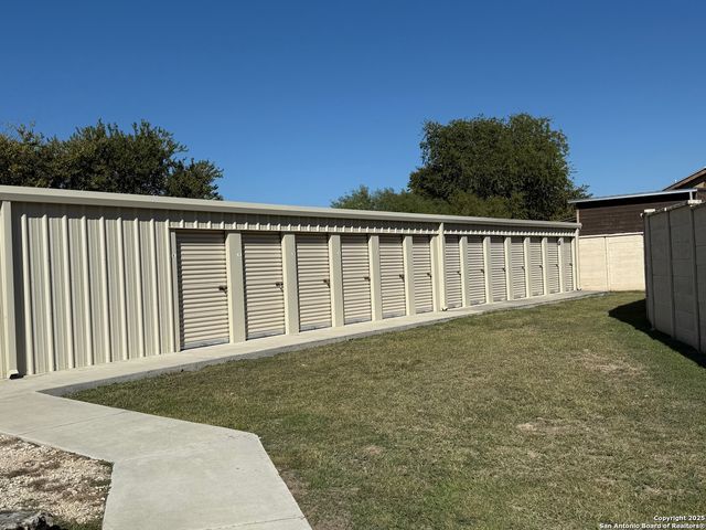 540 River Run Apt 301, New Braunfels, TX 78132