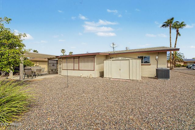 6121 E BILLINGS Street, Mesa, AZ 85205