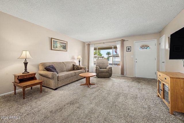 6121 E BILLINGS Street, Mesa, AZ 85205
