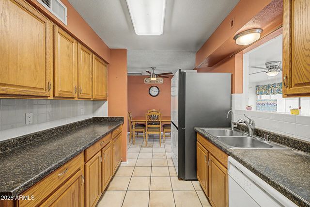 6121 E BILLINGS Street, Mesa, AZ 85205