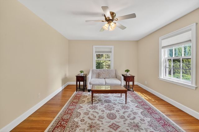 490 Webster St, Needham, MA 02494