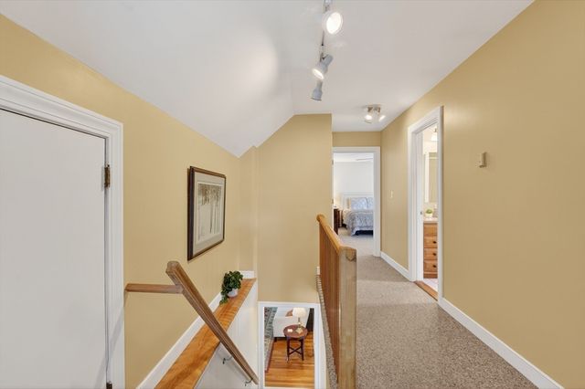 490 Webster St, Needham, MA 02494