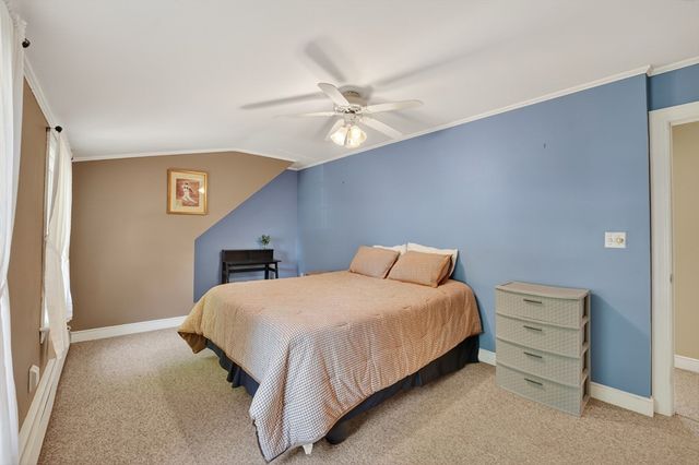 490 Webster St, Needham, MA 02494