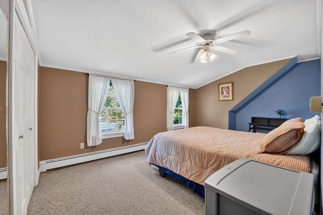 490 Webster St, Needham, MA 02494
