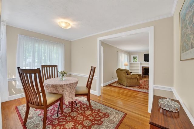 490 Webster St, Needham, MA 02494