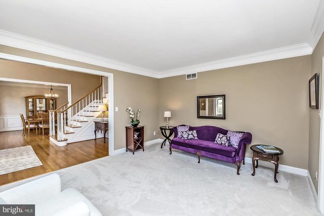 1040 BUCKTAIL WAY, West Chester, PA 19382