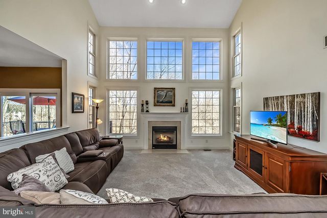 1040 BUCKTAIL WAY, West Chester, PA 19382