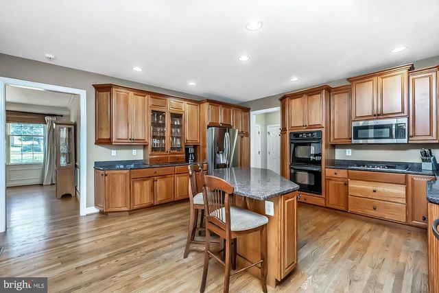 1040 BUCKTAIL WAY, West Chester, PA 19382