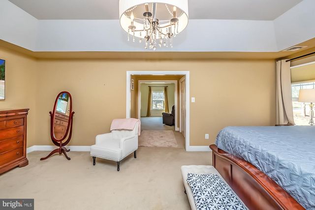 1040 BUCKTAIL WAY, West Chester, PA 19382