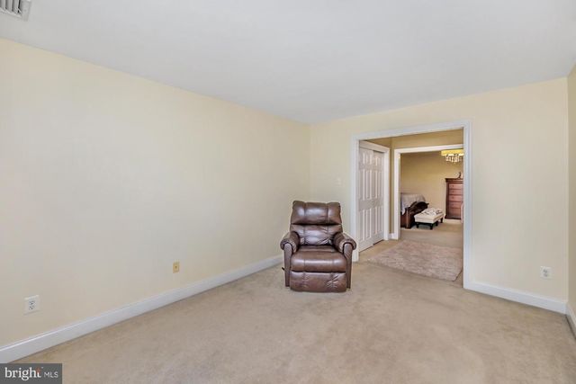 1040 BUCKTAIL WAY, West Chester, PA 19382