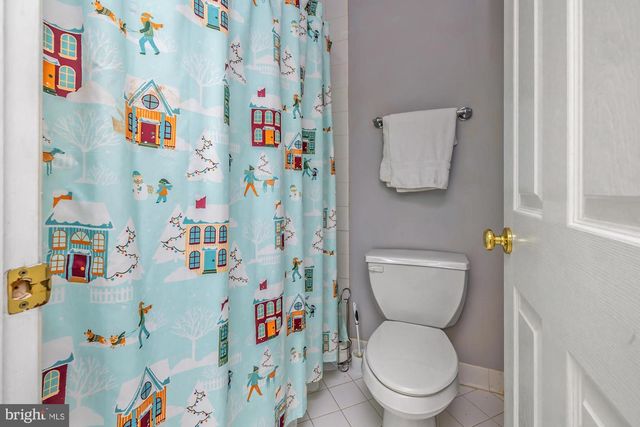 1040 BUCKTAIL WAY, West Chester, PA 19382