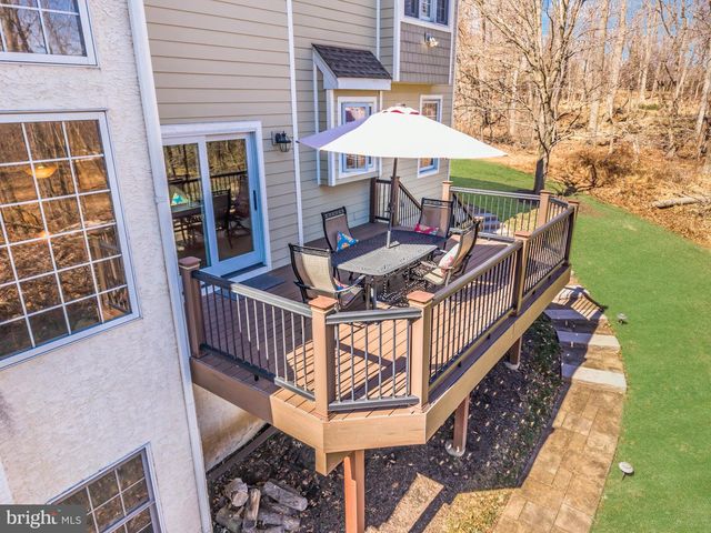 1040 BUCKTAIL WAY, West Chester, PA 19382