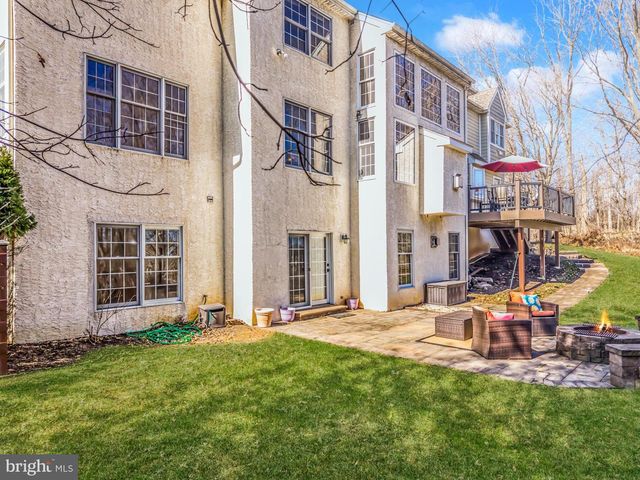 1040 BUCKTAIL WAY, West Chester, PA 19382