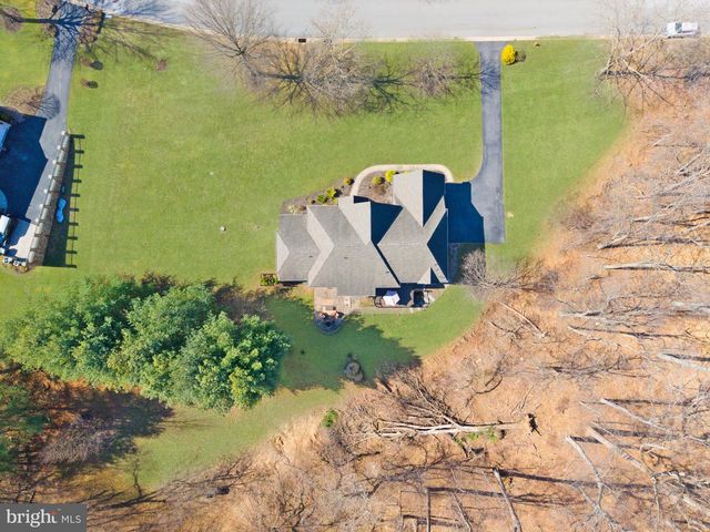 1040 BUCKTAIL WAY, West Chester, PA 19382