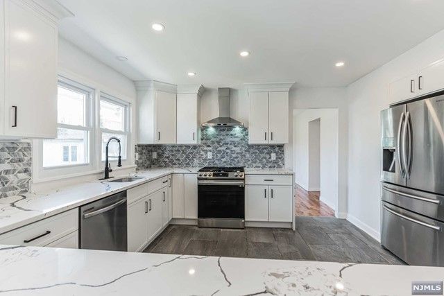 130 Mount Pleasant Avenue, Wallington, NJ 07057