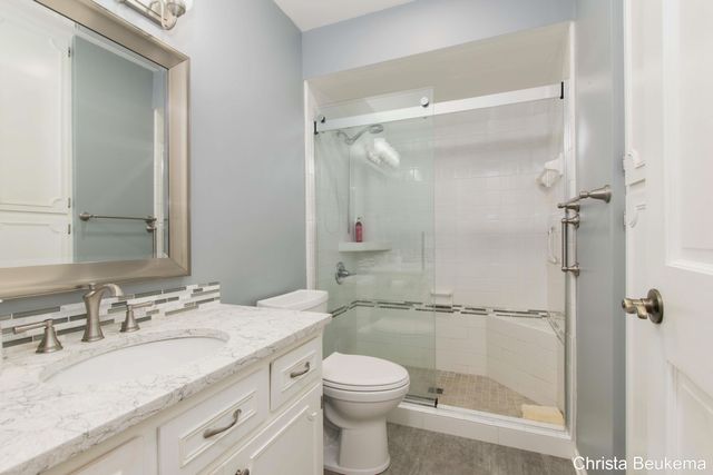 7805 Coachman Lane 61, Georgetown Twp, MI 49428