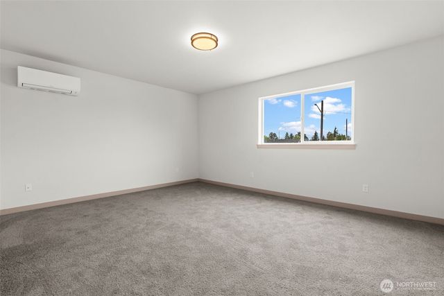 939 E 61st Street, Tacoma, WA 98404
